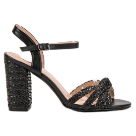 Sandales VICES tressées noir