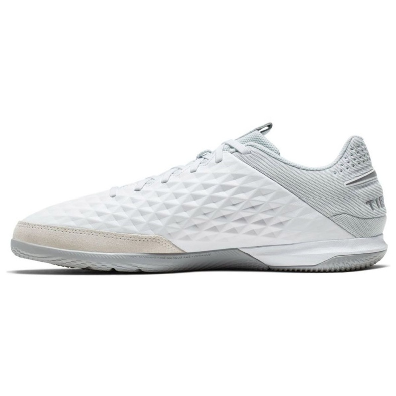 Chaussures d'intérieur Nike Tiempo Legend 8 Academy Ic M AT6099-100 blanche blanche