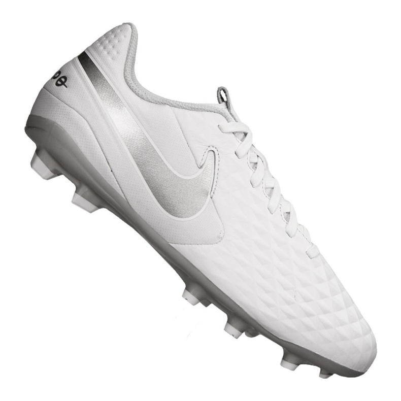 Chaussure de football Nike Legend 8 Academy Mg Jr AT5732-100 blanche blanche