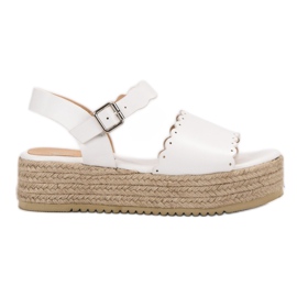 Balada Sandales sur la plate-forme blanc