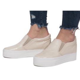 Baskets Laquées Sur Compensée KB-125 Beige