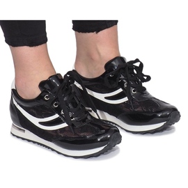 Baskets Mont Blanc ajourées noires