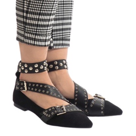 Chaussures à enfiler noires avec clous B12-8