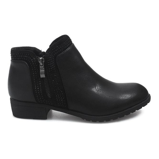 Décoré avec des bottes noires LM-226 le noir