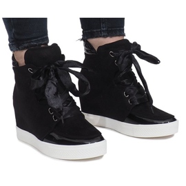 Baskets en daim noir Nathalie le noir