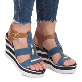 Sandales compensées bleues douces