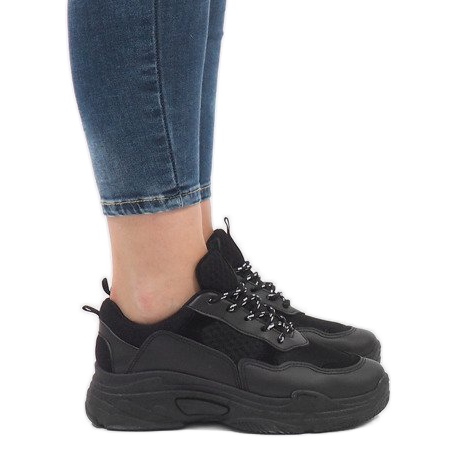 Chaussures de sport à la mode noires 1801 le noir