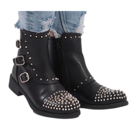 Bottes isolées noires à crampons HQ1268 le noir