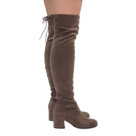 Bottes en daim sur le poteau TE1704-3 multicolore