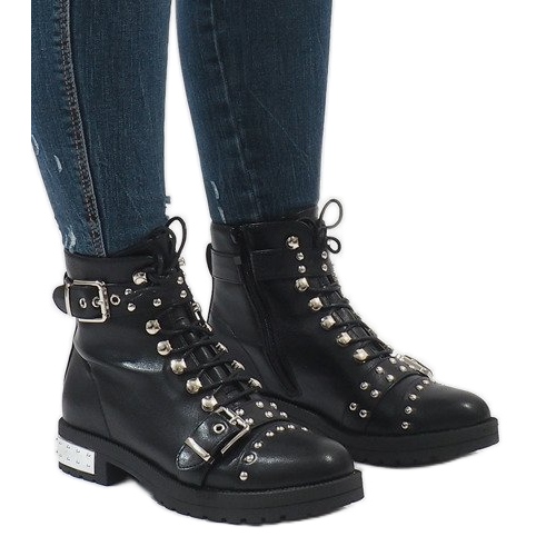 Bottes isolées noires à lacets Y8181 le noir Bottes isolées noires à lacets Y8181 le noir