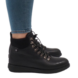 Bottines isolées noires à lacets 3971