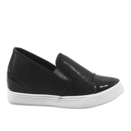 Baskets noires sur le coin DD436-1 le noir