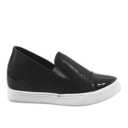 Baskets noires sur le coin DD436-1 le noir