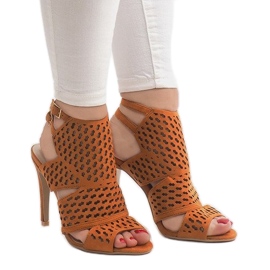 Boots ajourées camel sur épingle 238-5 brun