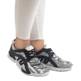 523 baskets blanches le noir