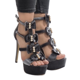 Sandales En Daim Sur Un Talon Haut M249 Gris le noir