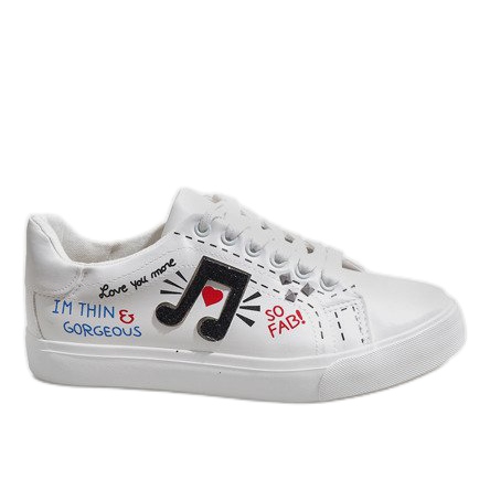Baskets blanches avec une touche de G-106