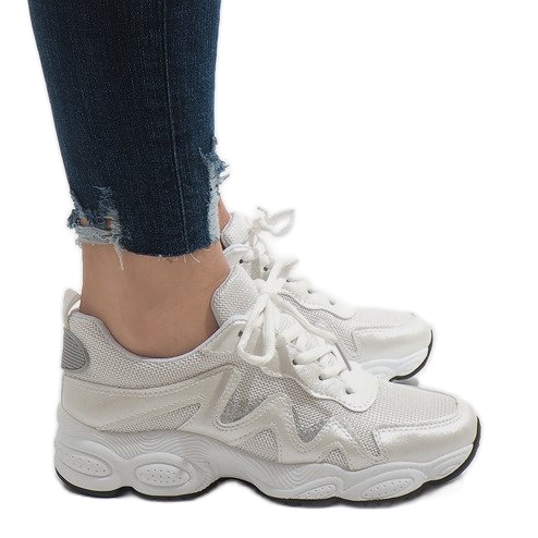 Chaussures de sport à la mode blanches KB-153 Chaussures de sport à la mode blanches KB-153