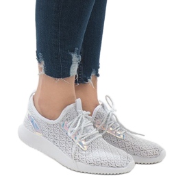 Chaussures de sport en maille blanche G8347-1