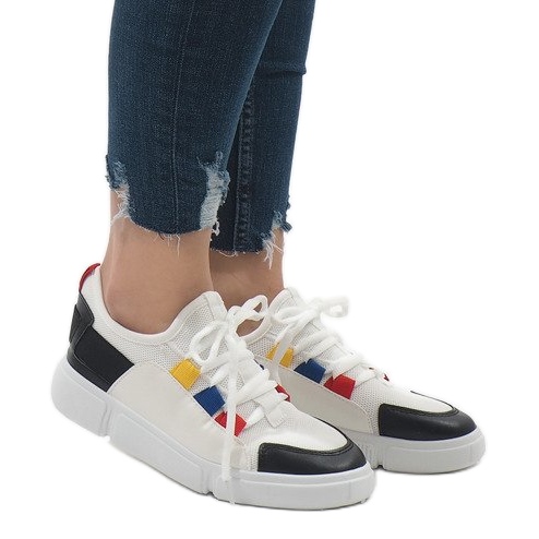 Baskets chaussures de sport noires et blanches 2018-9 Baskets chaussures de sport noires et blanches 2018-9