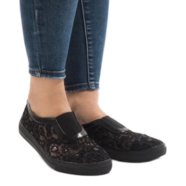 Baskets noires à lacets HC232