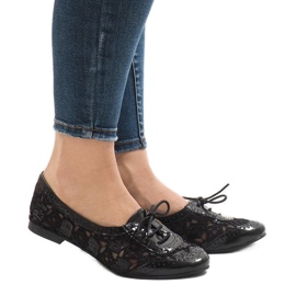 Baskets noires à lacets HC236 le noir
