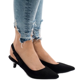 Escarpins noirs sur talon B-43