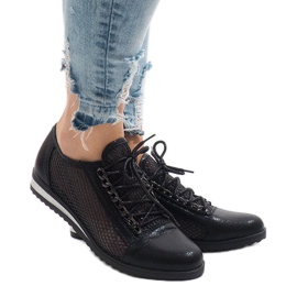 Chaussures noires ajourées TL44 le noir Chaussures noires ajourées TL44 le noir