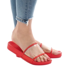 Chaussons transparents rouges 815