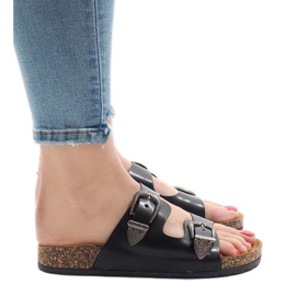 Chaussons noirs à boucles 7018-PL