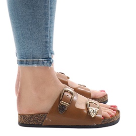 Chaussons camel avec boucles 7018-PL brun