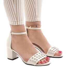 Sandales blanches à talons 173-856