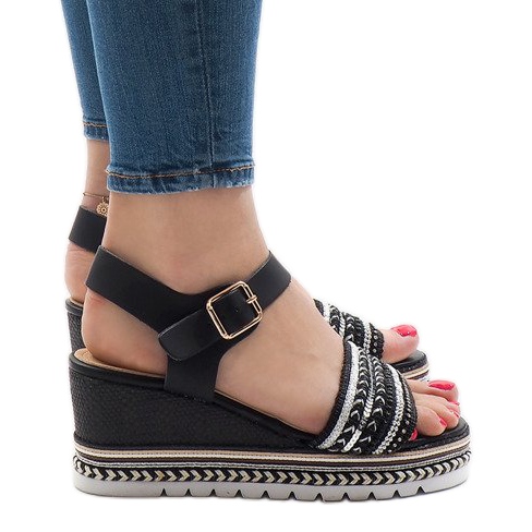 Sandales compensées noires décorées YRT-72-1 le noir