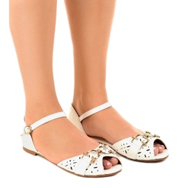 Sandales blanches avec boucle GF-180