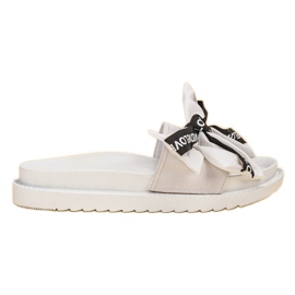 Jumex Pantoufles Avec Un Noeud D'amour blanc