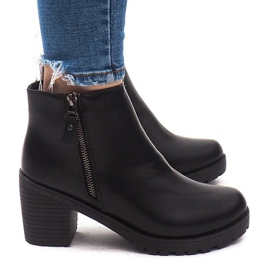 Bottes Chaudes Sur Un Poteau 3045-3 Noir