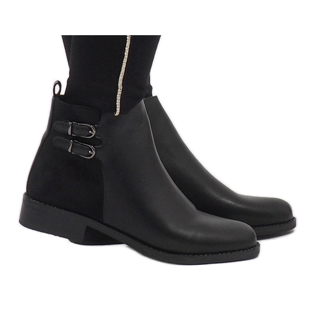 Ideal Shoes Bottes élégantes noires C-7200 le noir Ideal Shoes Bottes élégantes noires C-7200 le noir