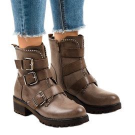 Boots femme vertes sur semelle massive C569