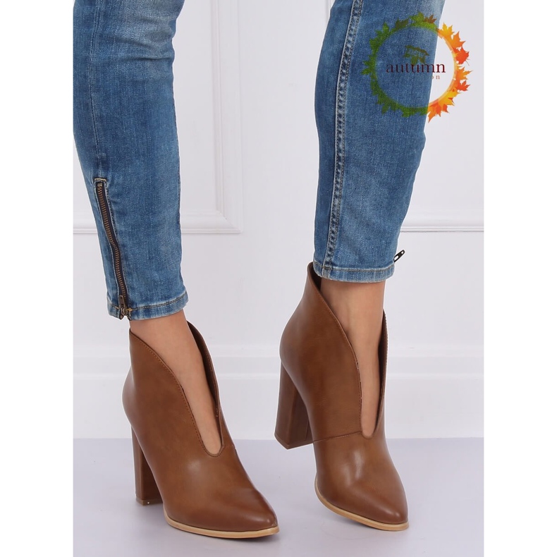 Bottes marron avec découpe RB38P Camel brun