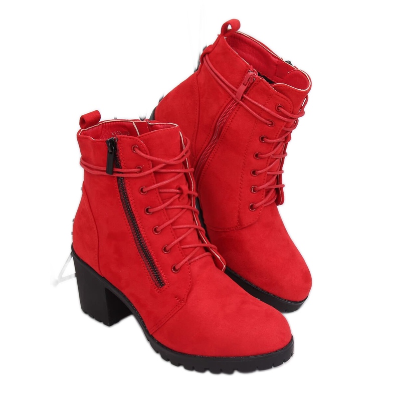 Bottes rouges sur le protecteur W358 Rouge Bottes rouges sur le protecteur W358 Rouge