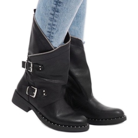 Boots noires à clous JLA06 le noir