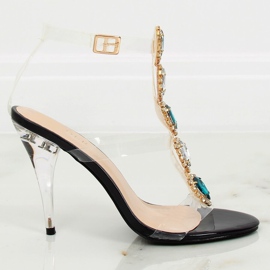 Sandales noires sur un KSL701 noir II-GAT noir