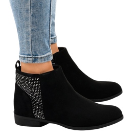 Bottines en daim noir L1211