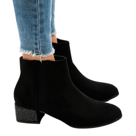 Bottines en daim noir sur le poteau HQ0018 le noir