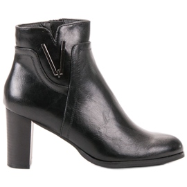 Vinceza Bottines noires sur un poteau le noir Vinceza Bottines noires sur un poteau le noir