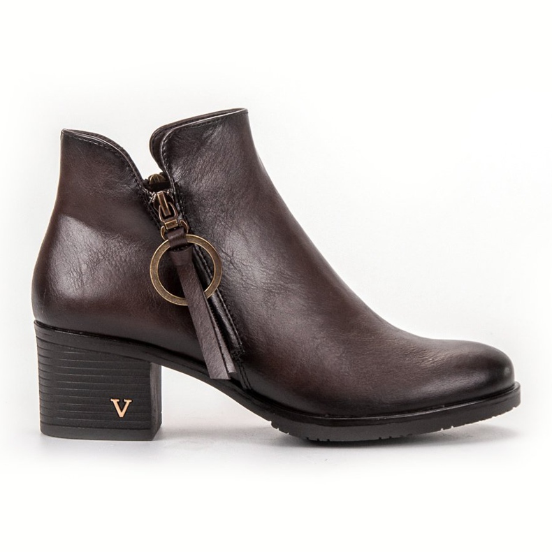 Vinceza Bottines brunes sur un poteau