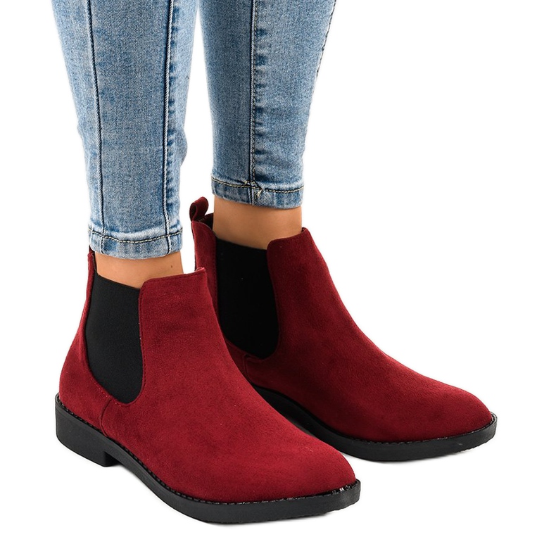 Bottines plates en daim bordeaux avec un élastique L08-155 rouge