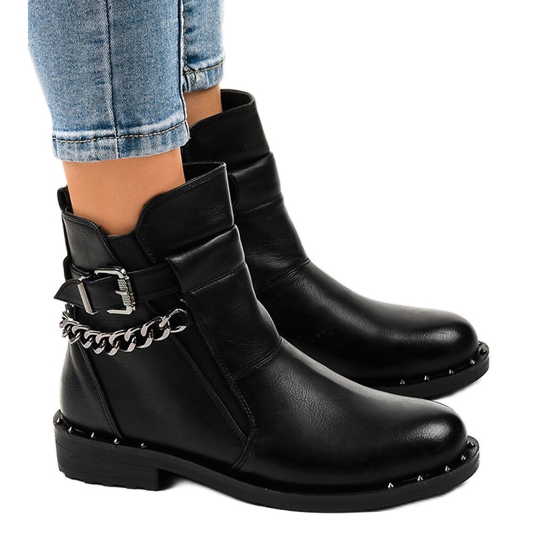 Bottes isolées noires avec chaîne G-162-1 le noir