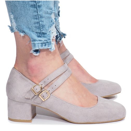 Escarpins gris sur le post Tamara