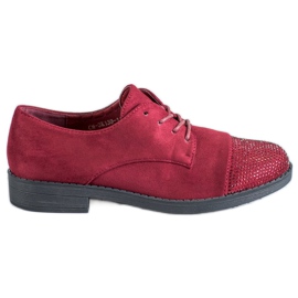 Best Shoes Chaussures avec des cristaux rouge